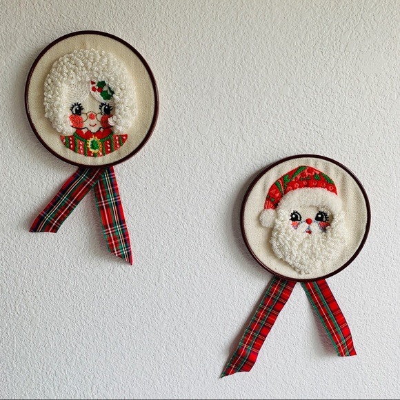 Vintage Mr. & Mrs. Santa Claus Wall Hanging